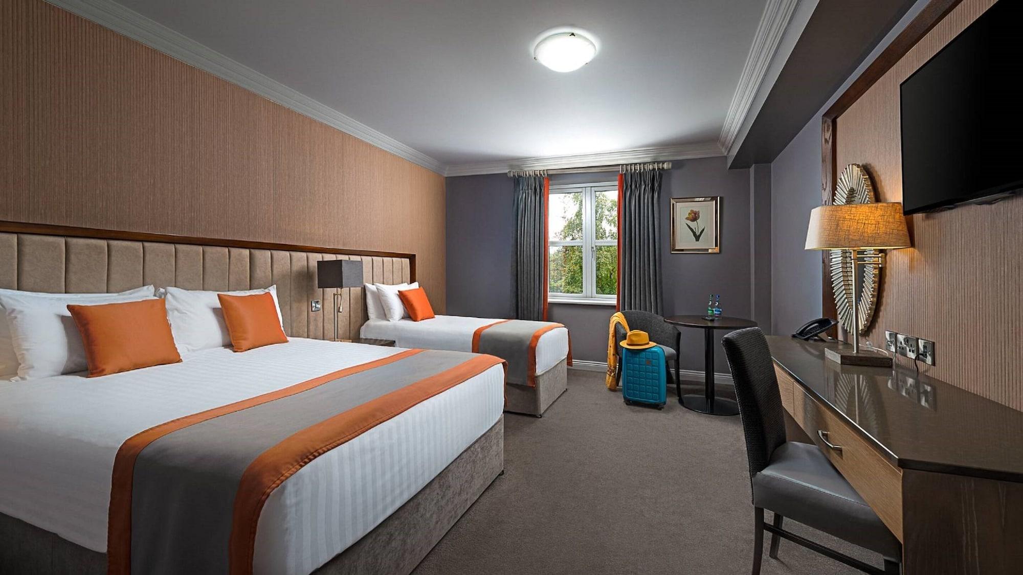 Prince Of Wales Hotel Athlone Ngoại thất bức ảnh