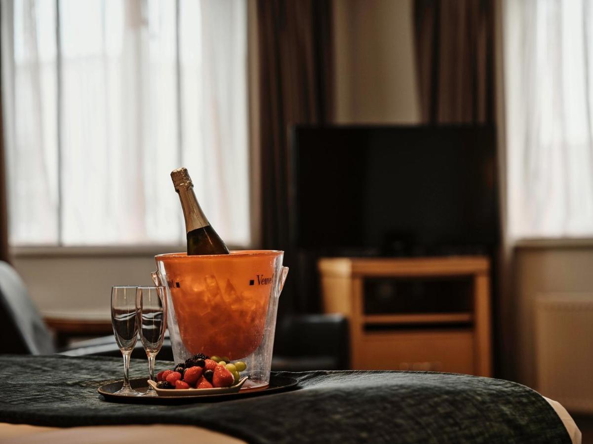 Prince Of Wales Hotel Athlone Ngoại thất bức ảnh