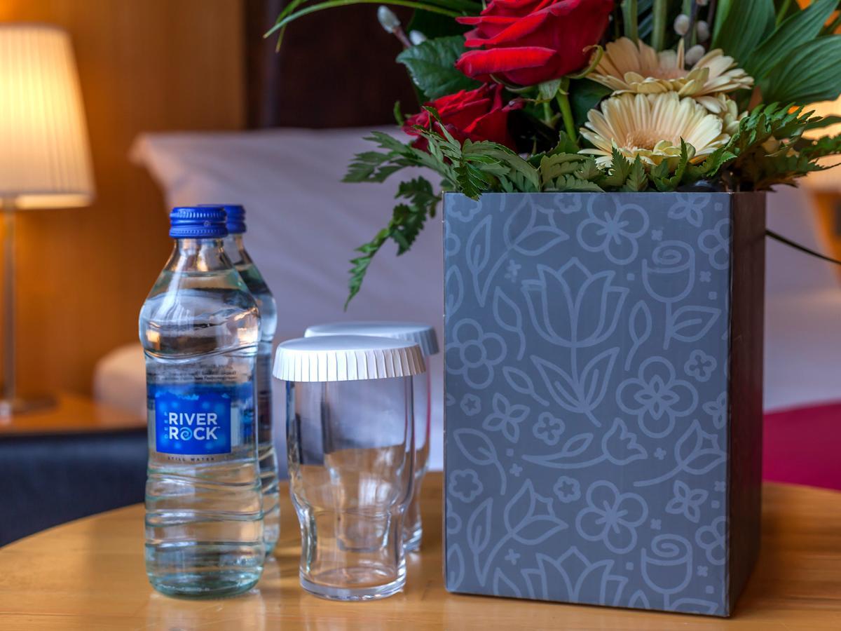 Prince Of Wales Hotel Athlone Ngoại thất bức ảnh