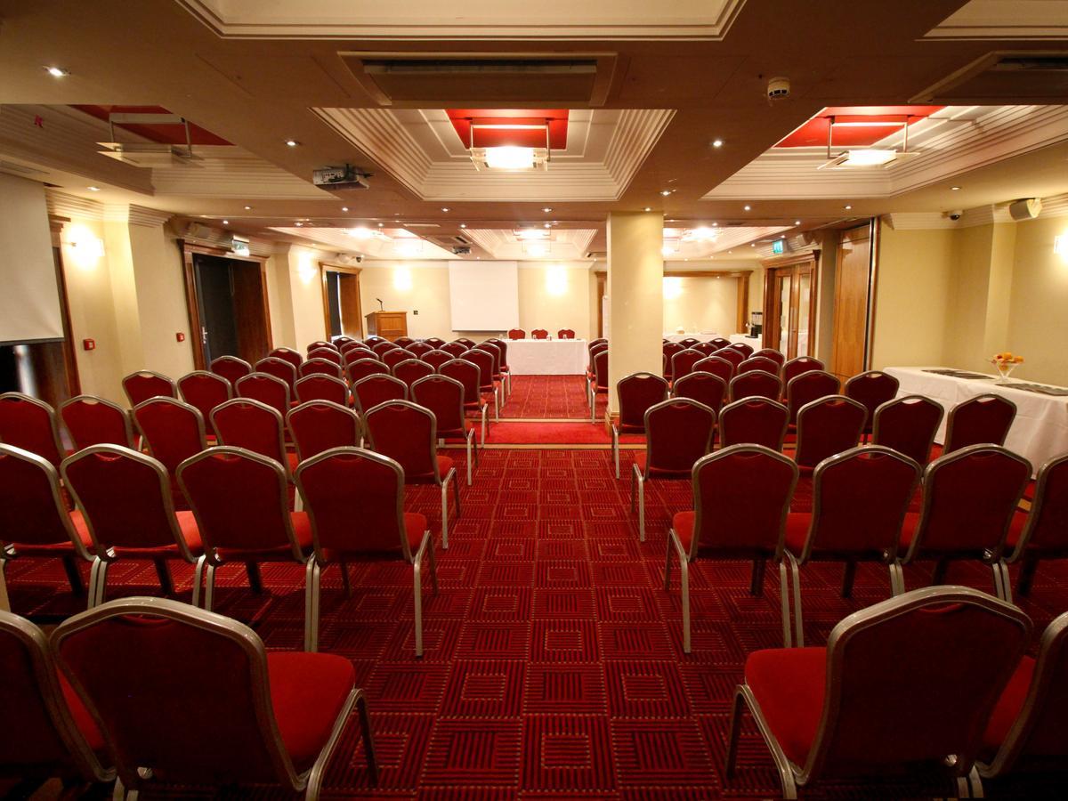 Prince Of Wales Hotel Athlone Ngoại thất bức ảnh